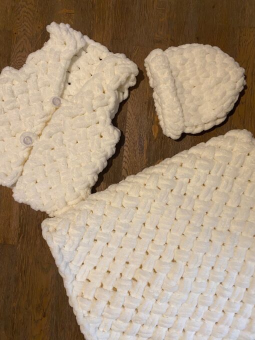 Handmade Premium Baby Chenille Set - Vest, Hat, and Blanket